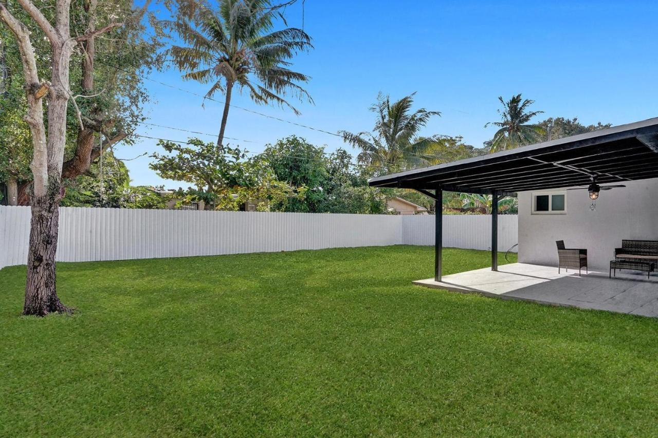 Cryptocabana Miami Exterior photo