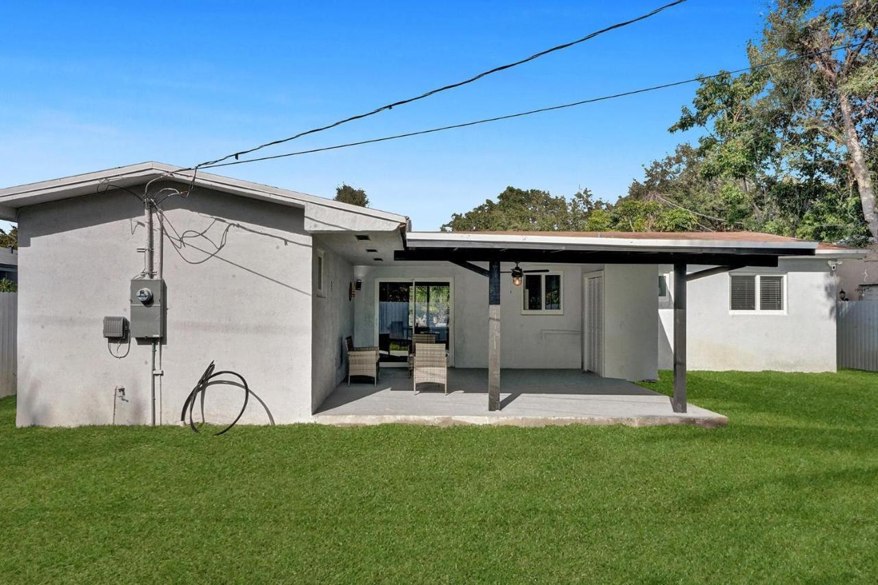 Cryptocabana Miami Exterior photo